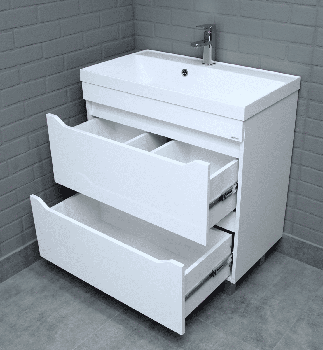 Tumba_Aysberg_Eva_80_V2_belaya_s_dvumya_yashchikami_6