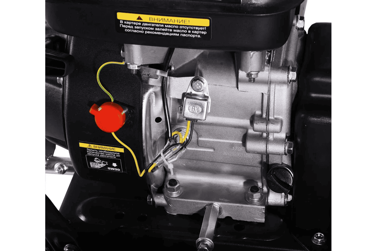 Snegouborshchik_Huter_SGC_4100_10