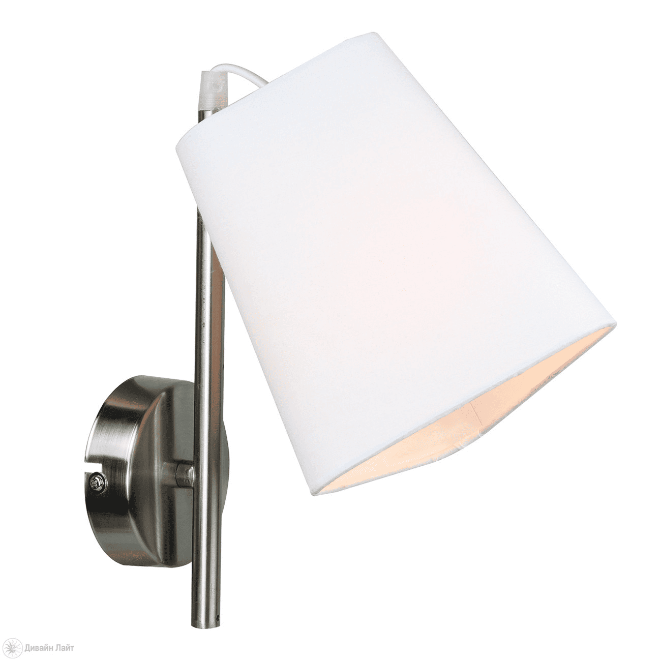 nastennyy_svetilnik_escada_10185_1a_e14_40w_white_1